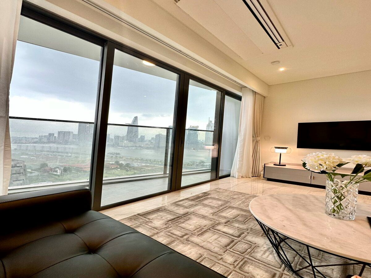 Bán căn hộ The Opera 2 Phòng Ngủ 94m2